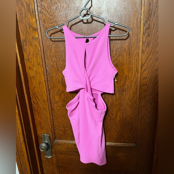 Wild Fable pink dress with cutouts size s - Picture 1 of 3